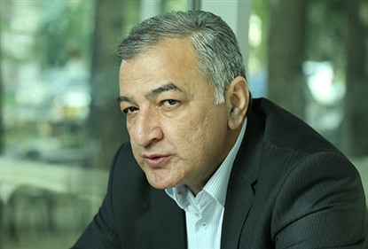 İlham İsmayıl: “Hərbi variant qaçılmazdır.”