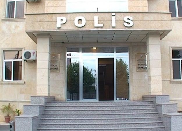 Polis şöbəsində intihar baş verib