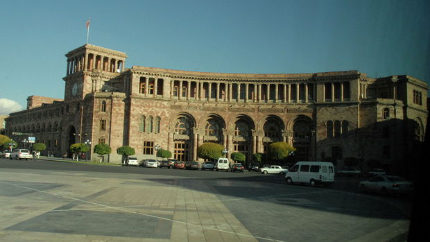 Ermənistan hökuməti Türkiyədən məhsul idxalına qadağa qoydu