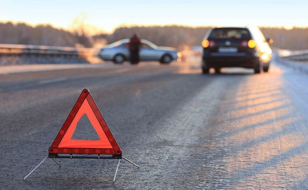 Bakıda intihar etmək istəyən qadını avtomobil vurub