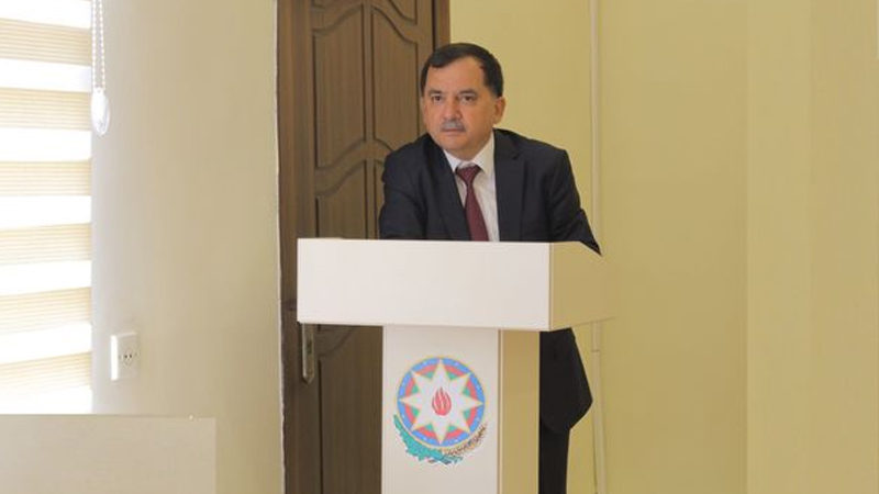 Qazax rayonunun icra başçısı Rəcəb Babaşov səkiləri satır?- Başçının oğlu 450 min avroluq avtomobildə gəzir…