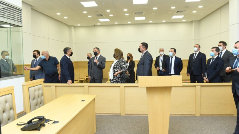 Ədliyyə Nazirliyi yeni açılmış məhkəmə kompleksinə təqdimat keçirdi -FOTOLAR