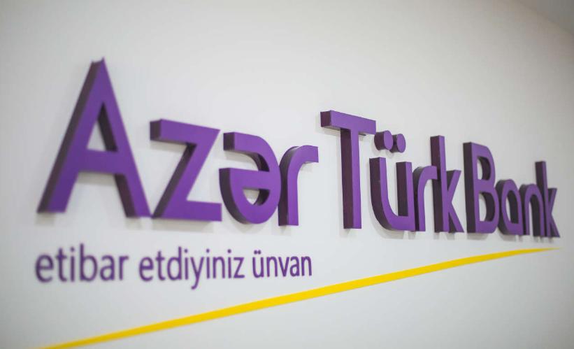 Müştərisi `AzərTürkBank`dan GİLEY EDİR – “…gecə 3-də bank işləyir?”