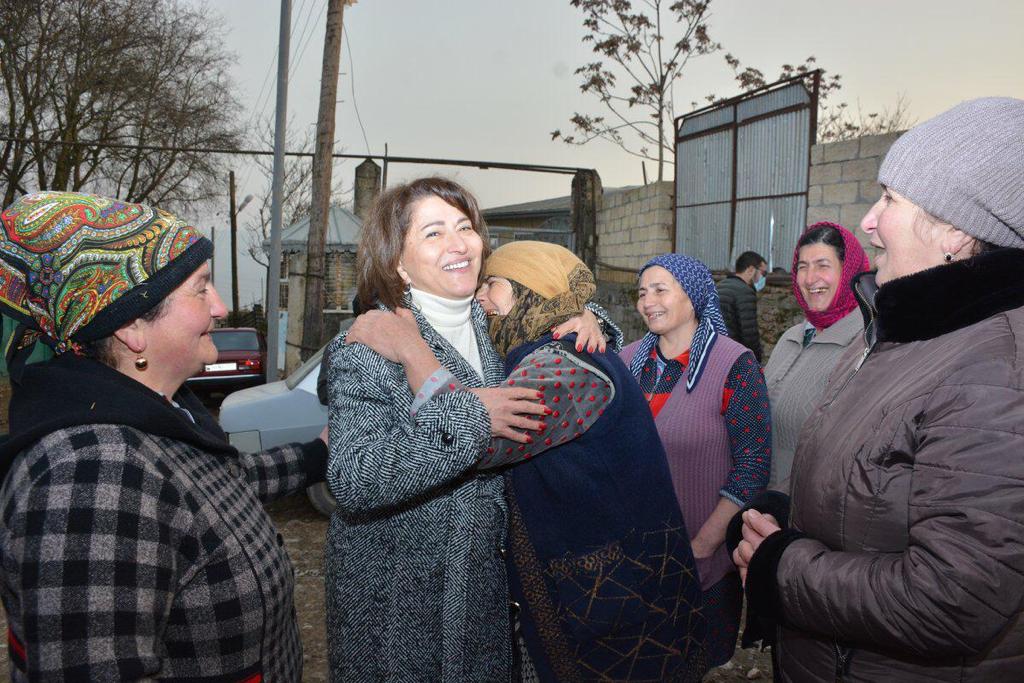 Millət vəkili  Şamaxı rayon sakinləri ilə görüş keçirdi-FOTOLAR