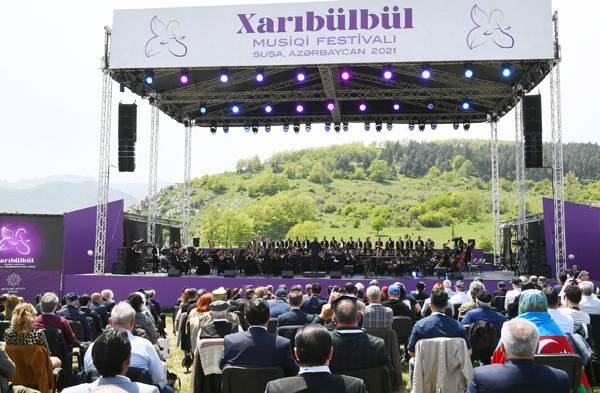 Şuşada “Xarıbülbül” festivalının ikinci günü: Nələr olacaq?