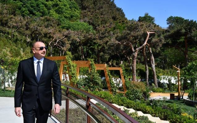 Prezident Bakıda yeni salınmış parkda – FOTOLAR