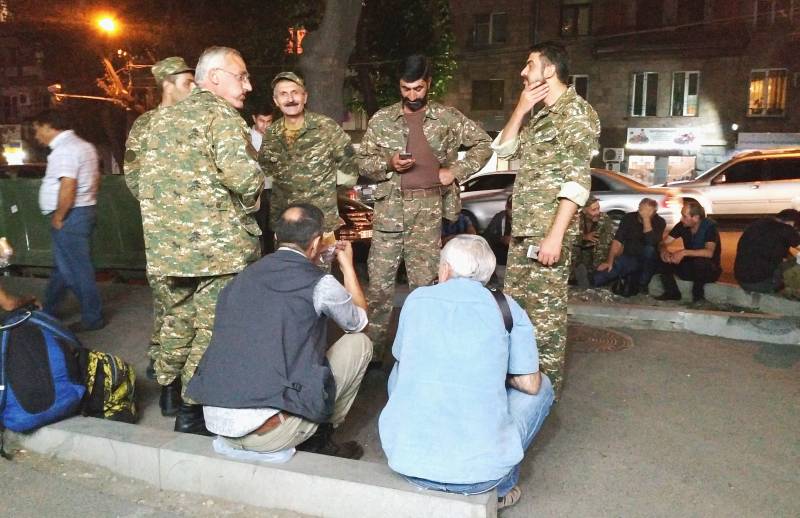 Ermənistanda səfərbərlik elan ediləcək? – Paşinyan açıqladı