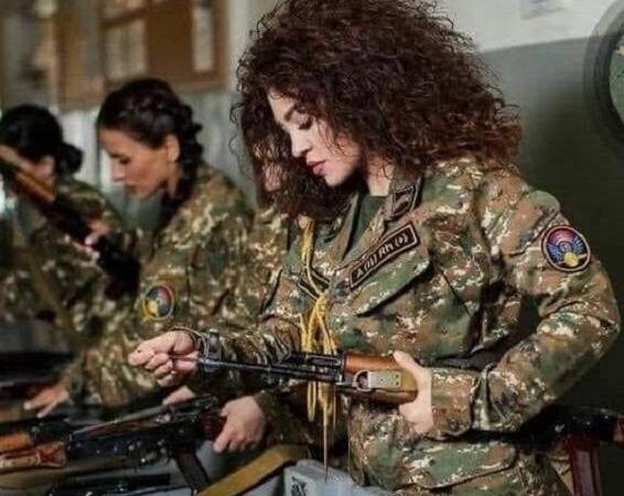 Ermənistanın məhv edilən QADIN HƏRBÇİLƏRİ – SİYAHI/FOTOLAR