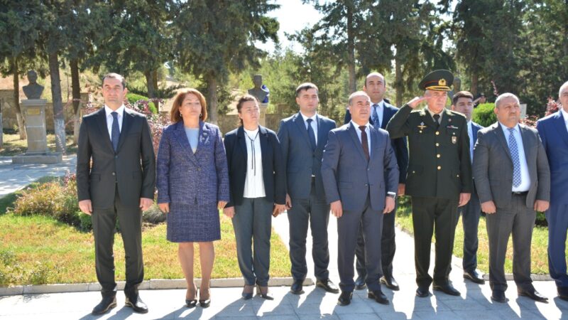 Millət vəkili “Anım günü” ilə bağlı silsilə tədbirlərdə iştirak etdi-FOTOLAR