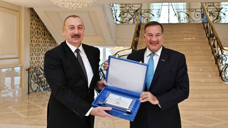 Prezident Avropa Olimpiya Komitələrinin prezidentini qəbul etdi – FOTO