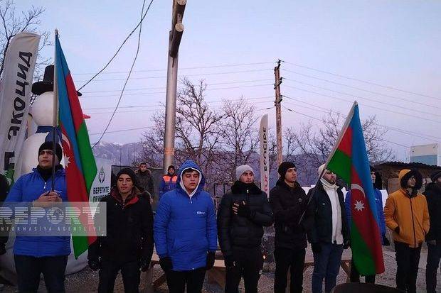 Xankəndi yolundakı aksiya 38 gündür davam edir – FOTO