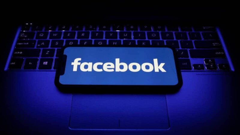 Azərbaycanda “Facebook” və “Instagram” ÇÖKDÜ