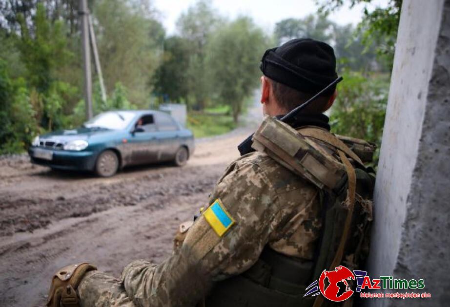 Ukrayna ordusu Donetskin 3 yaşayış məntəqəsindən geri çəkildi