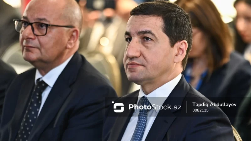 Hikmət Hacıyev: “Ermənistanın konstitusiyasında Azərbaycana qarşı ərazi iddiaları olmamalıdır”