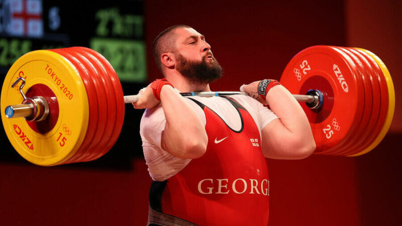 Gürcüstanlı ağır atlet üçqat Olimpiya çempionu oldu