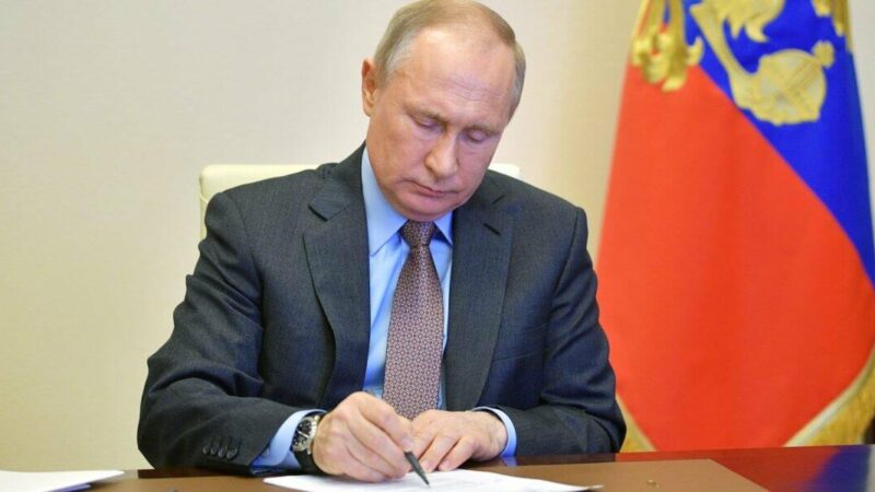 Putin ermənini ordenlə təltif etdi: Hansı xidmətlərinə görə?