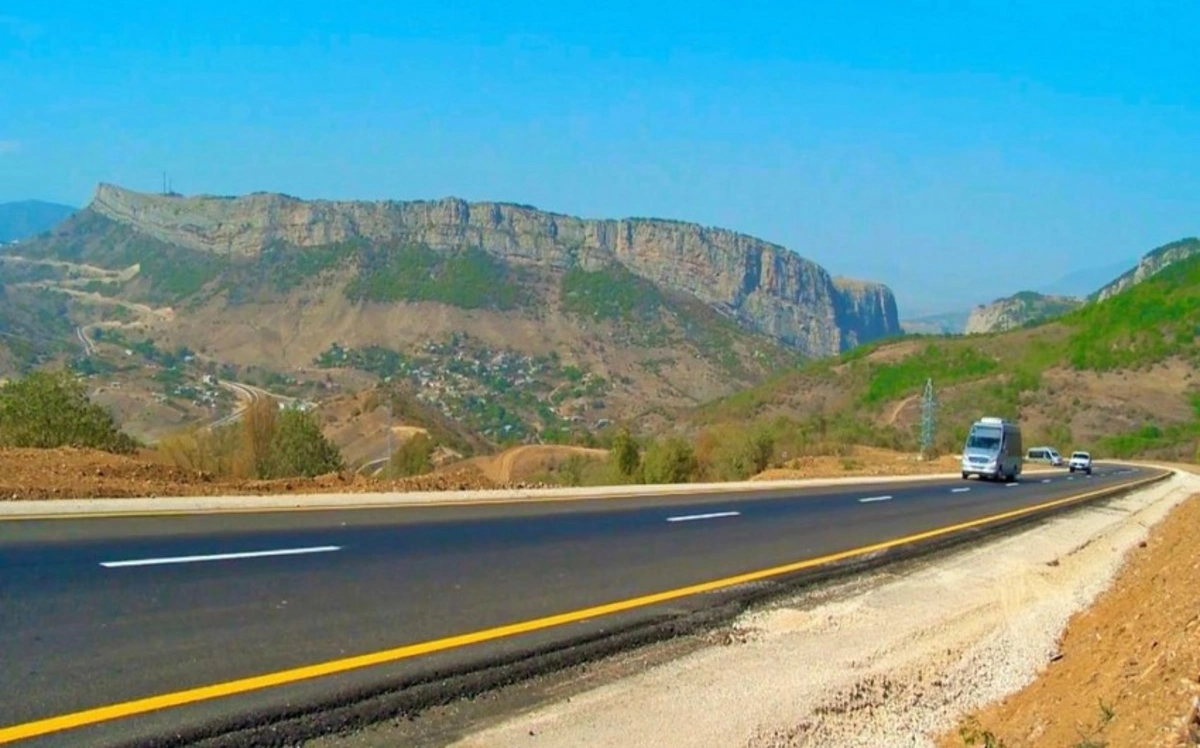 Zəngəzur yoluna çıxa bilməyən İran: Tehran “qırmızı xətti”ni aşağı sürüşdürəcək