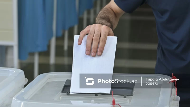 Ölkəmizdəki növbədənkənar parlament seçkisi beynəlxalq mətbuatın diqqət mərkəzində olub