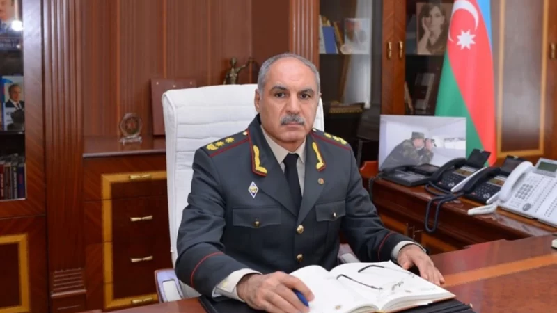 Xanlar Vəliyev təqaüdə göndərildi