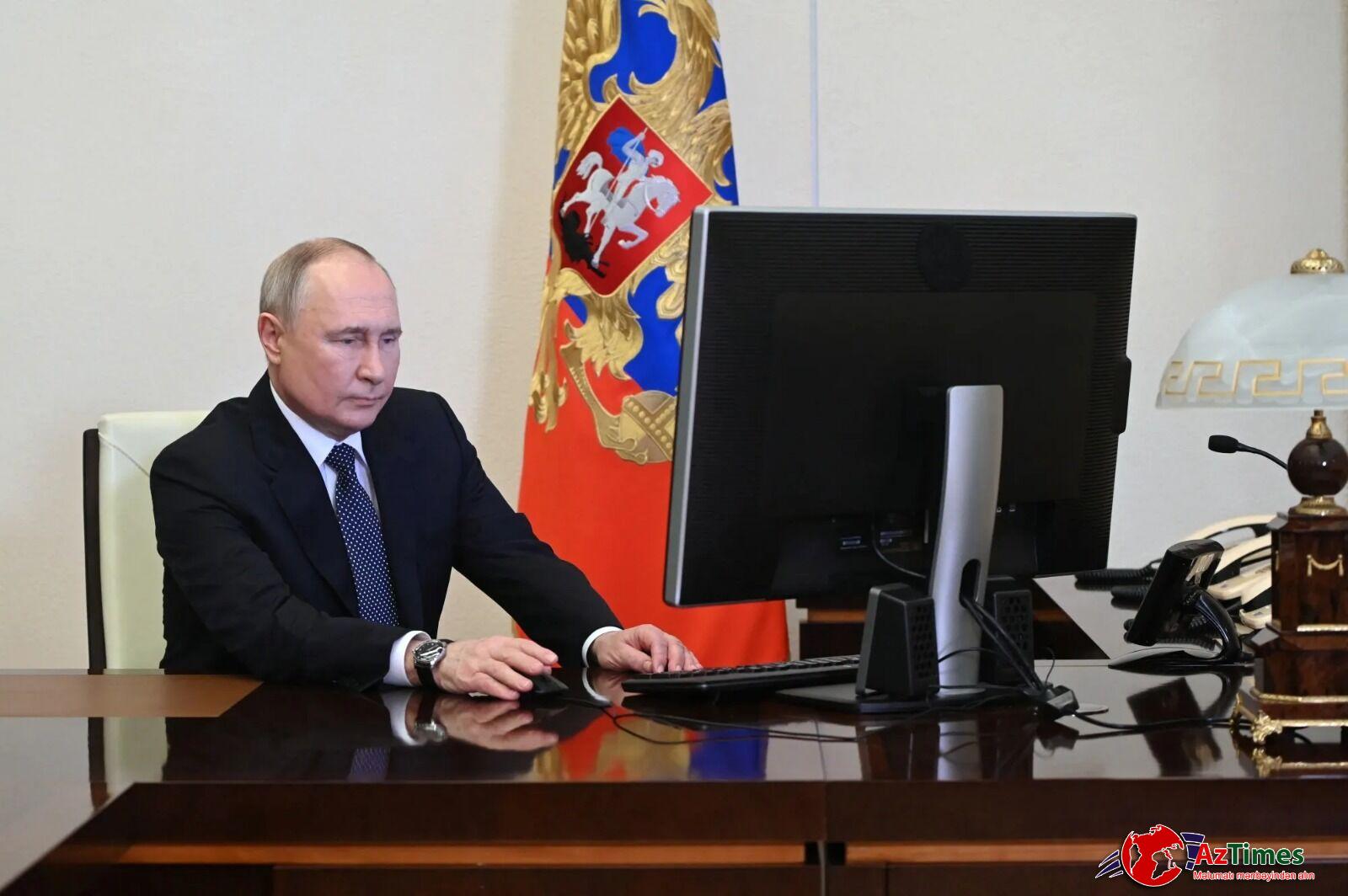 Putin İstanbuldan onlayn məlumat alır