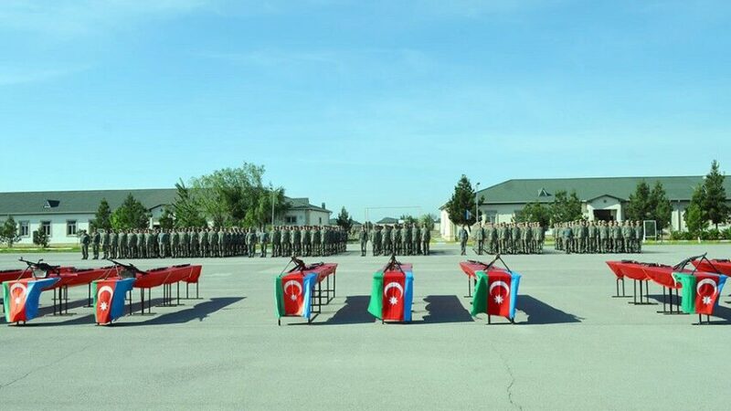 Azərbaycan Ordusunda andiçmə mərasimləri keçirildi