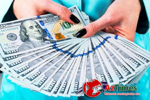 Vəziyyət dəyişəcək: ruslara dollar qıtlığı riski barədə xəbərdarlıq edildi