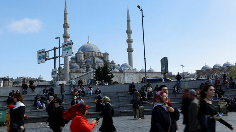 İstanbulu silkələyən dəhşətli zəlzələnin vurduğu ziyan YENƏ ARTDI
