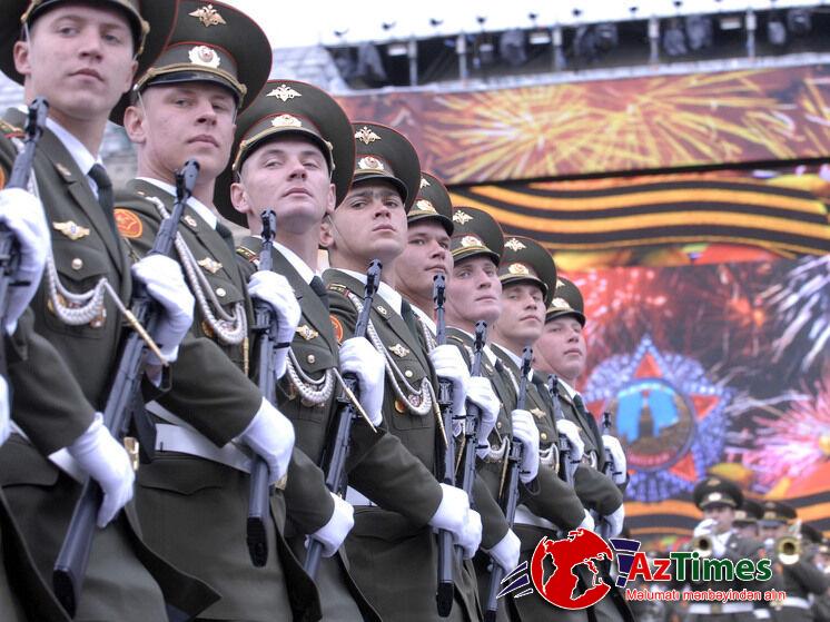 Dünya heyrətdə: Tramp onu Moskvaya Qələbə Paradına göndərir?