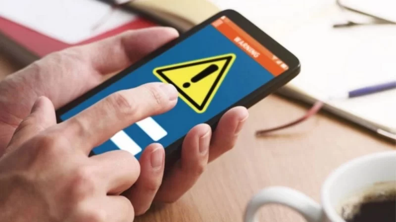 Azərbaycandan getmək hüququ məhdudlaşdırılmış borclu şəxslərə SMS göndərilməsi qüvvəyə minib