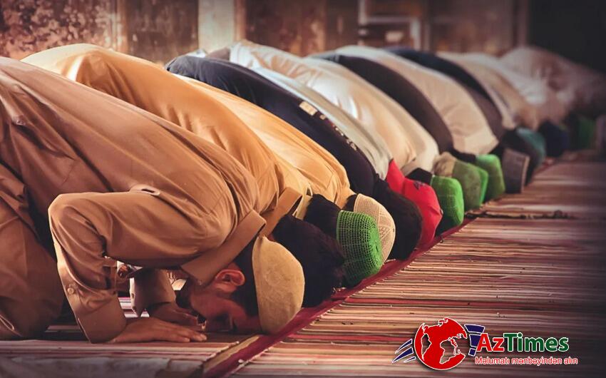 Bakıda bayram namazı qılındı