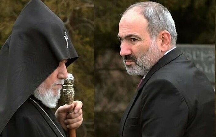 Paşinyanla keşişlərin amansız savaşı: Ermənistanda nə baş verir?